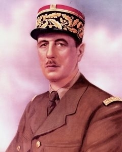 Французы вооружаются, чтобы противостоять мигрантам