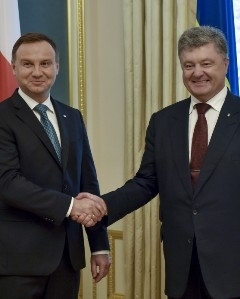 Польский конь и украинская пешка: разменные фигуры в большой антирусской игре